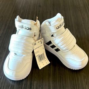 Brand New Toddler Adidas Hoops Mid 3.0 Sneaker SIZE 7K (7 Toddler)